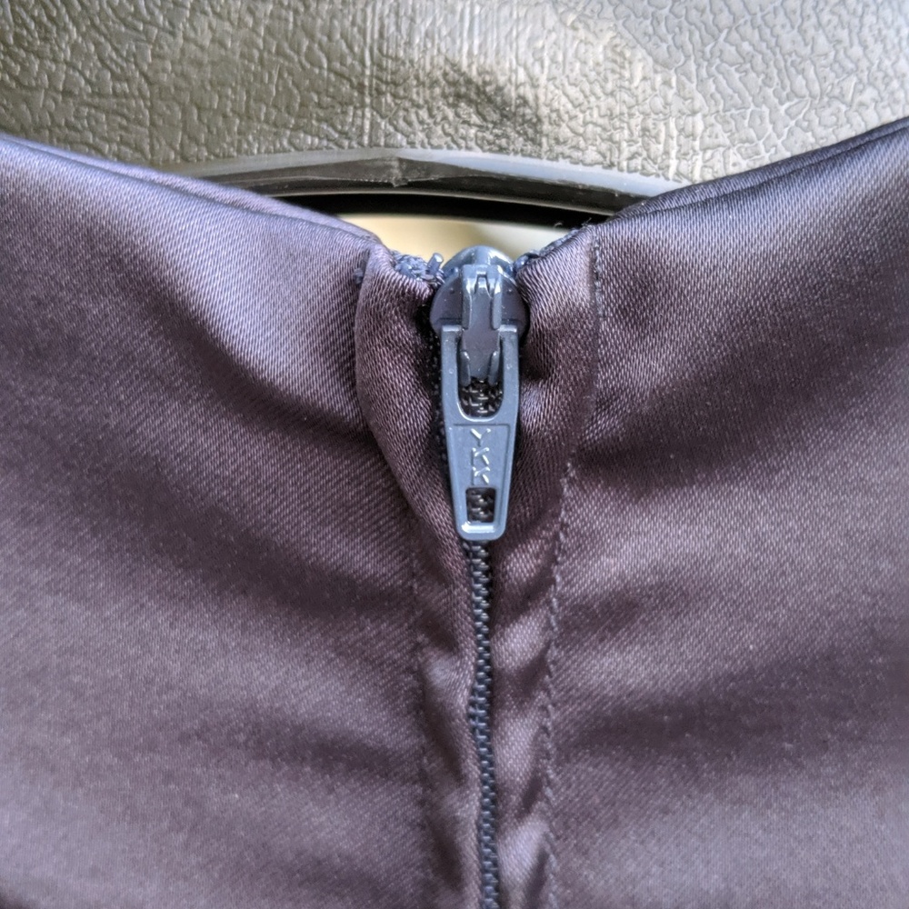 Tadashi long gown in eggplant - Picture 4 of 8